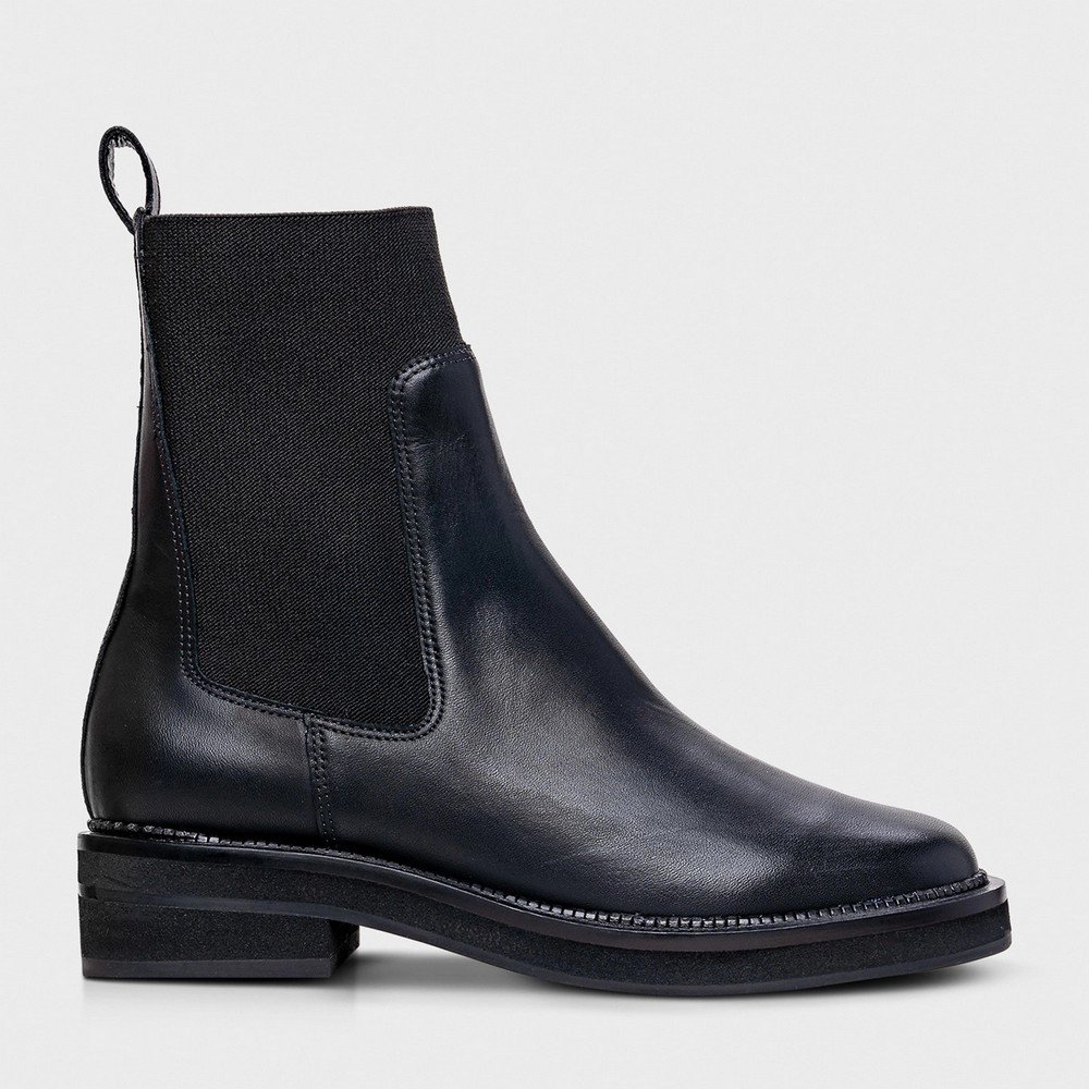 Bota Chelsea Carrano 844004