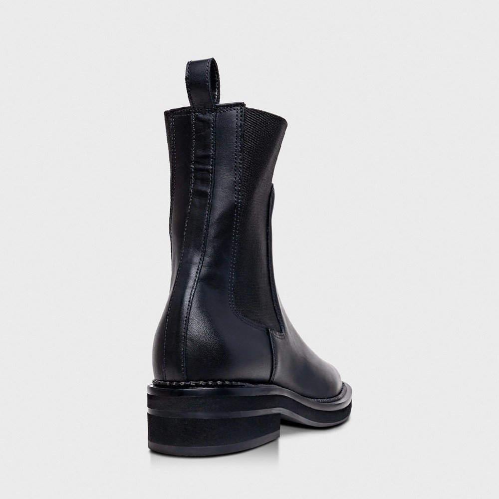 Bota Chelsea Carrano 844004 Preto 3