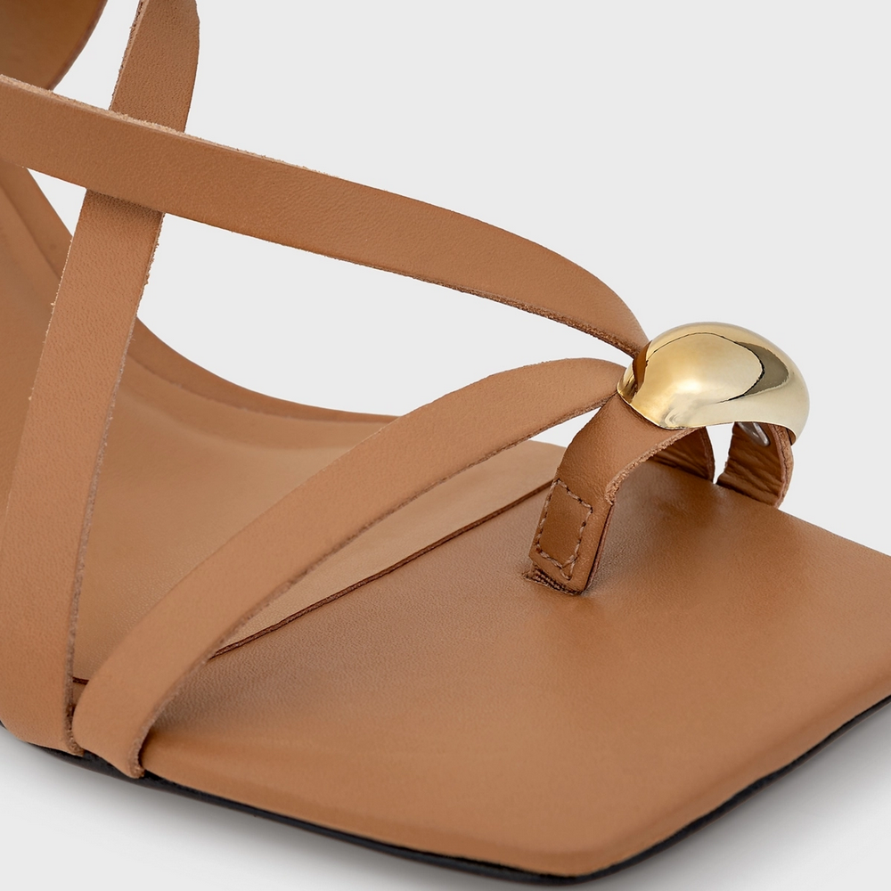 Sandália Salto Reto Carrano 960006 Bege 4