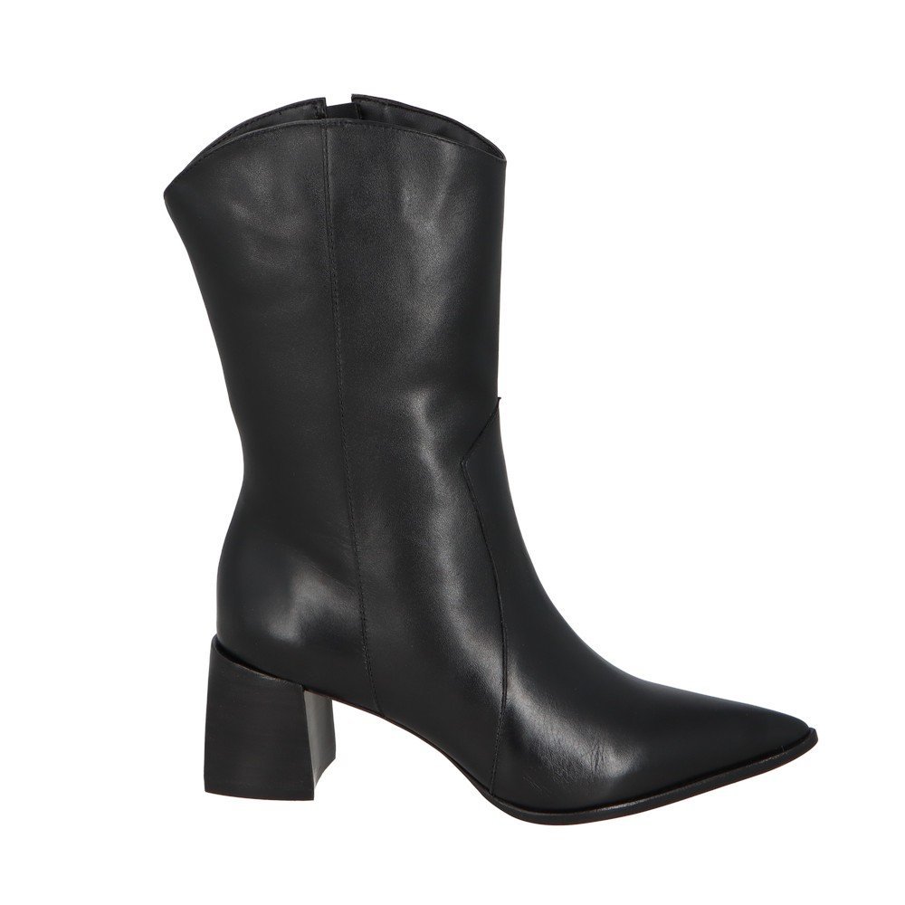 Bota cano médio Luiza Barcelos 12320003