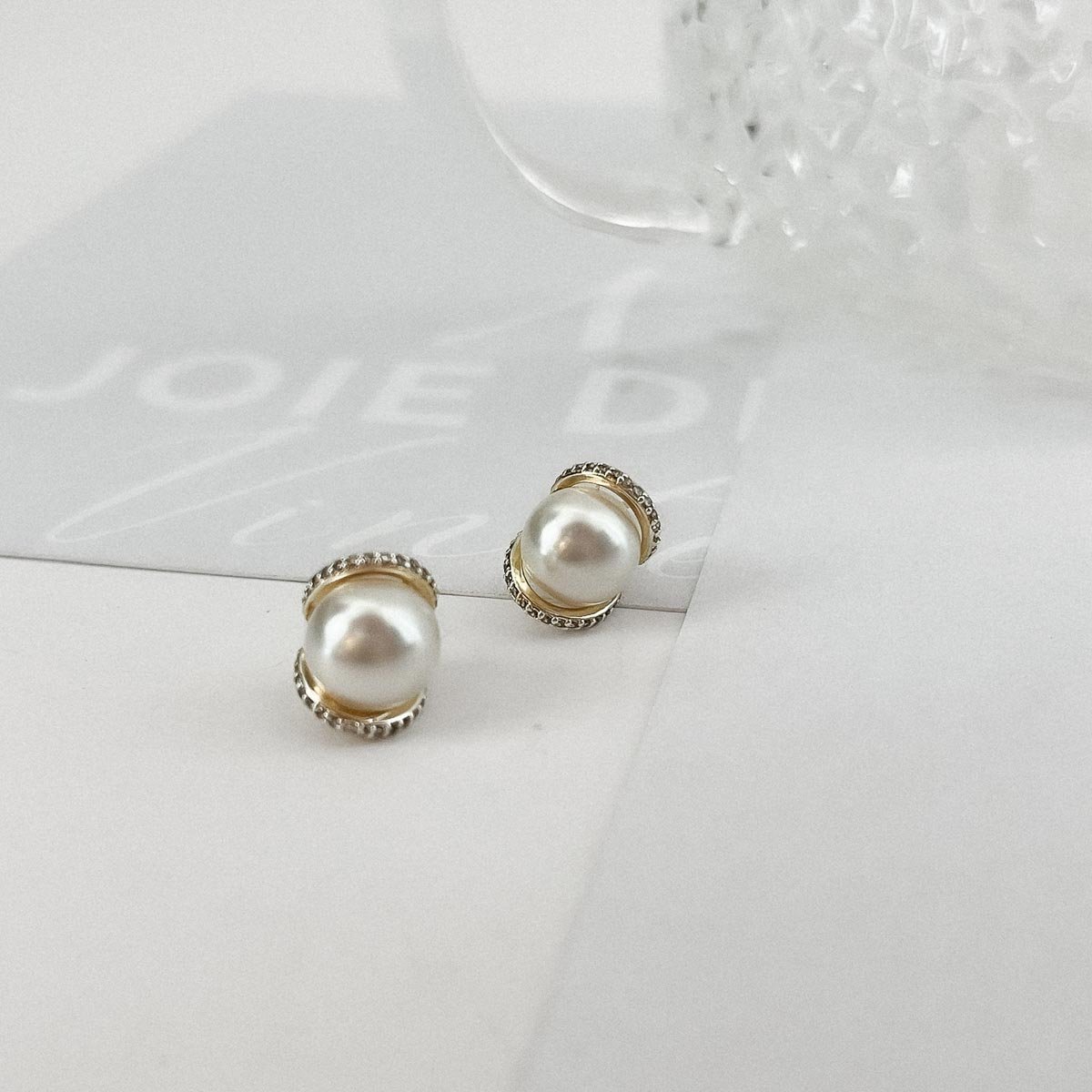 Brinco Luxo Pérola Sintetica Banhado a Ouro 18k Dourado 2
