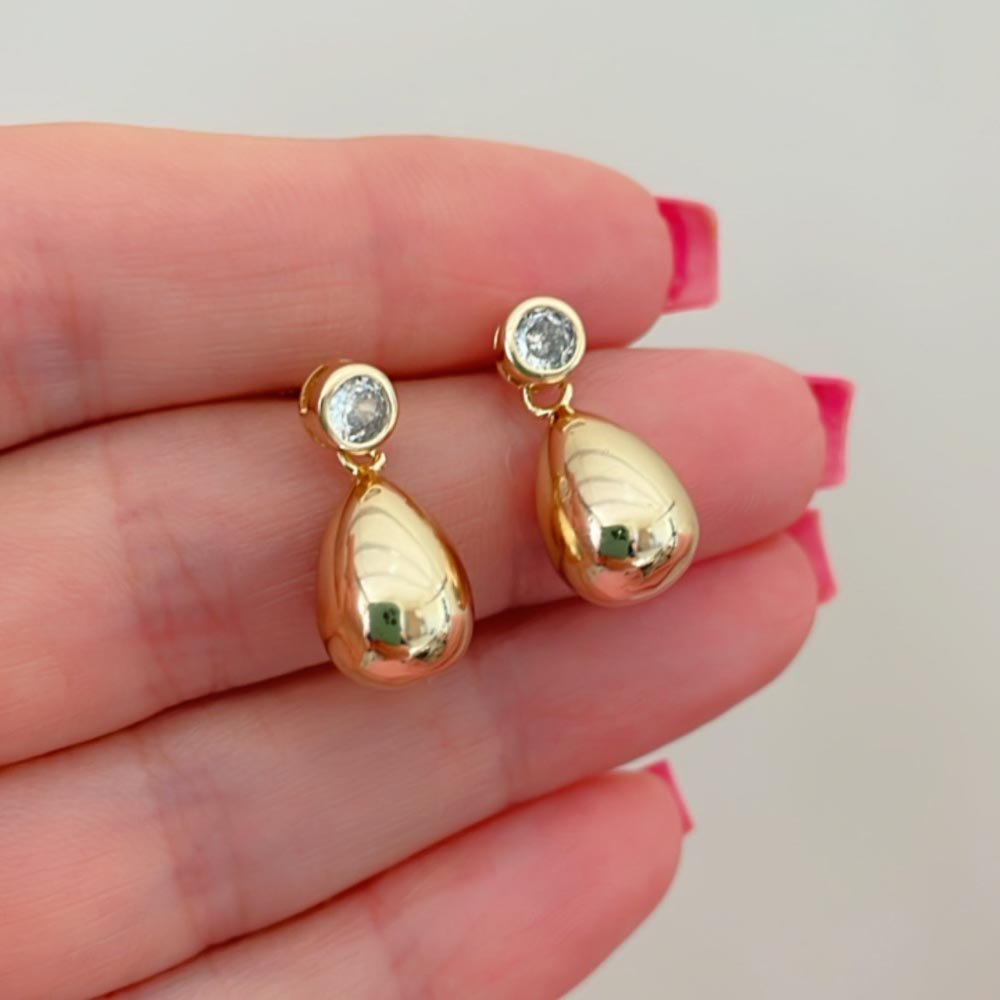 Brinco Gota com Ponto de Luz Banhado a Ouro 18k Dourado 3