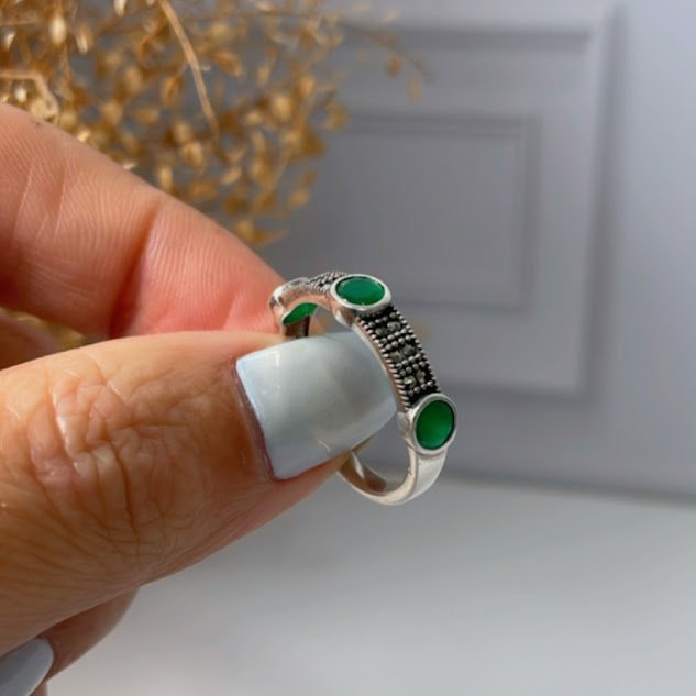 Anel Aliança com Marcassitas Esmeralda Indiana Prata 925 Prata 2