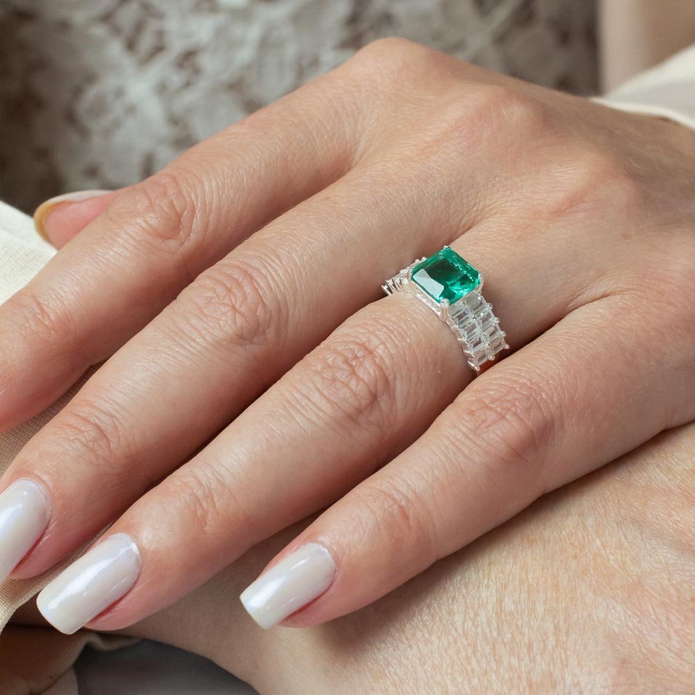 Anel Solitário Largo com Zircônio Verde Clara Prata 925 Prata/Verde 2