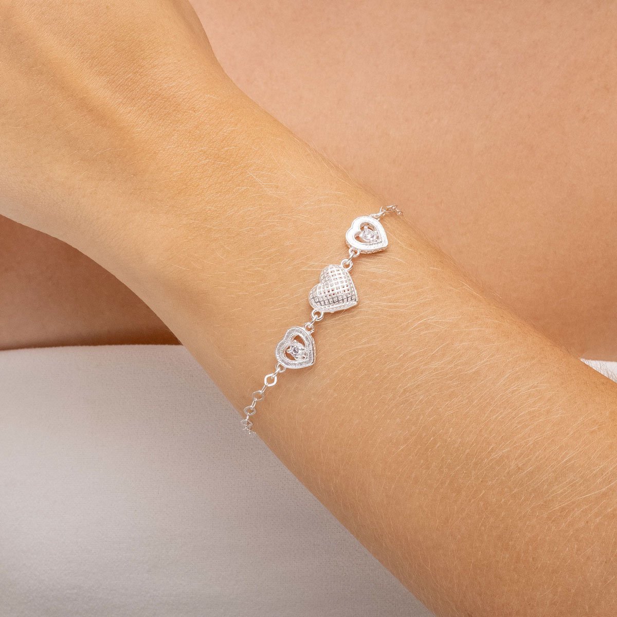 Pulseira Elo Portugues Com Corações Prata 925 Prata 2