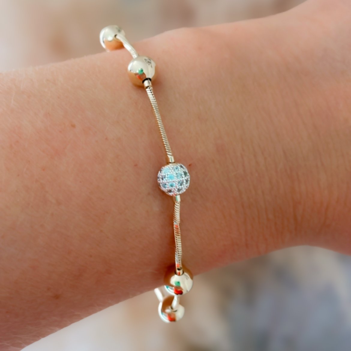 Pulseira Bolas delicadas Banhada a Ouro 18k Dourado 2