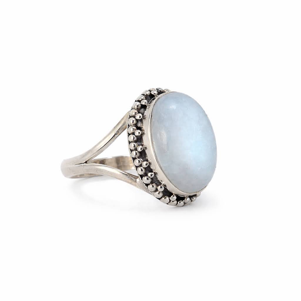 Anel Oval Natural Pedra Da Lua Prata de Bali 925