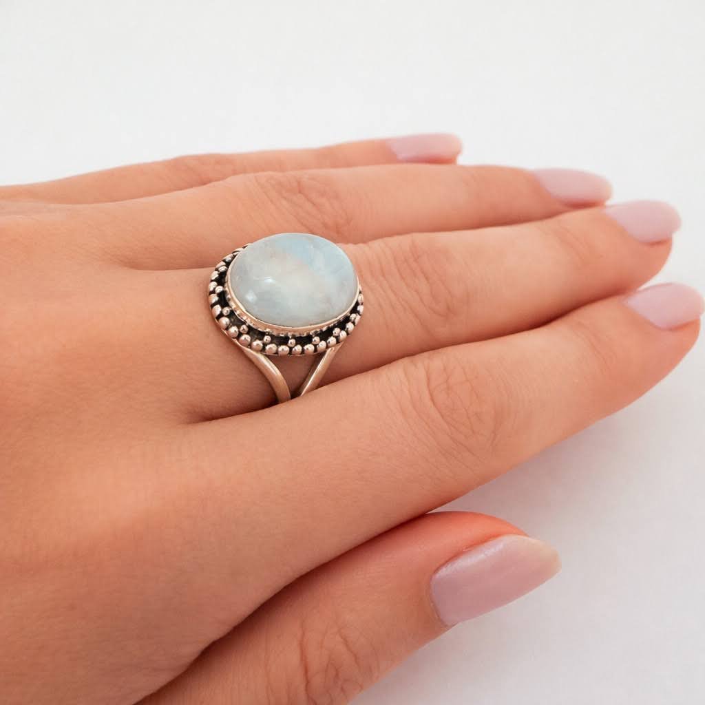 Anel Oval Natural Pedra Da Lua Prata de Bali 925 Prata 2