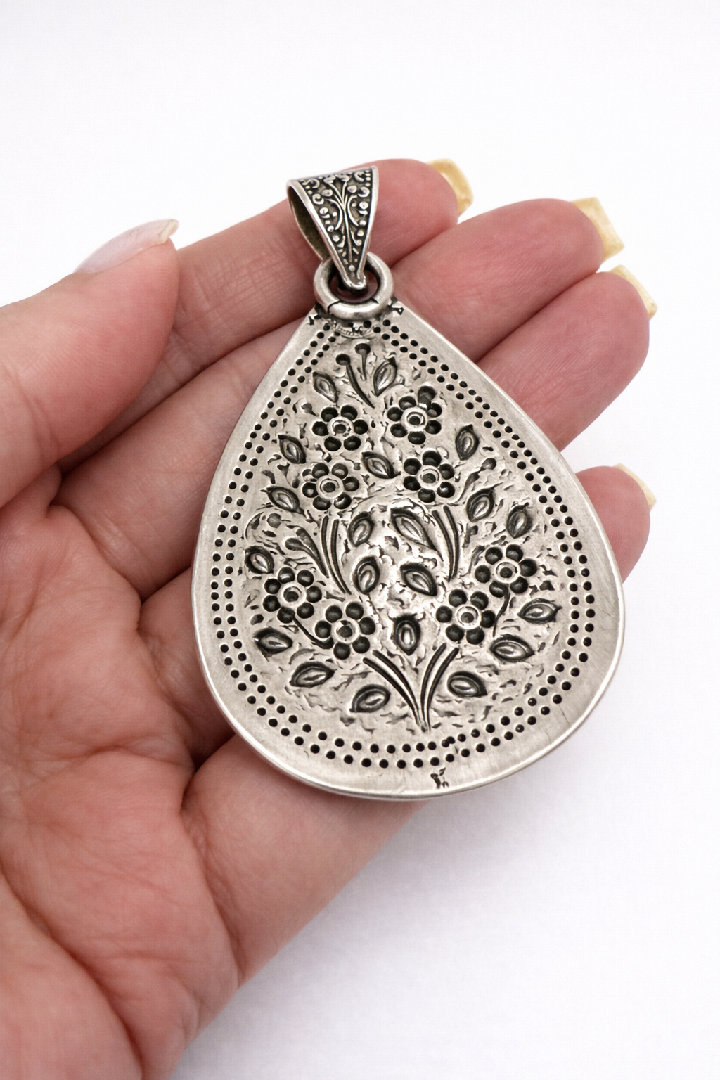 Pingente Mandala Gota Floral Prata de Bali 925 Prata 3