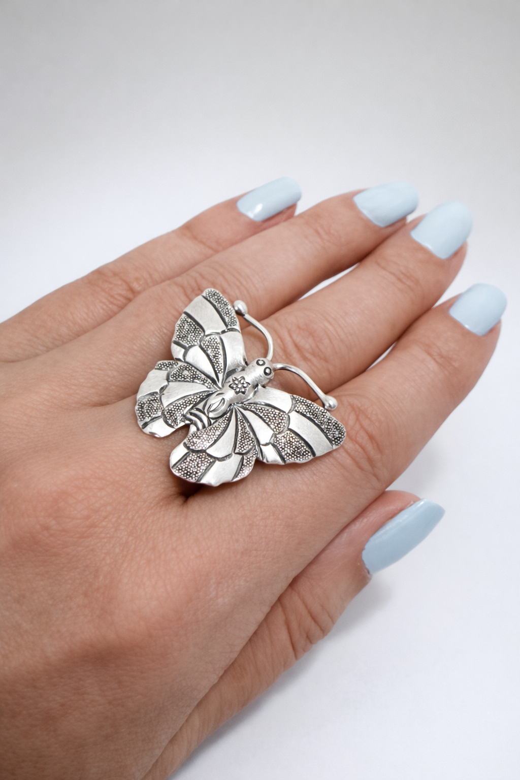 Anel Borboleta Desenhada Prata de Bali 925 Prata 2