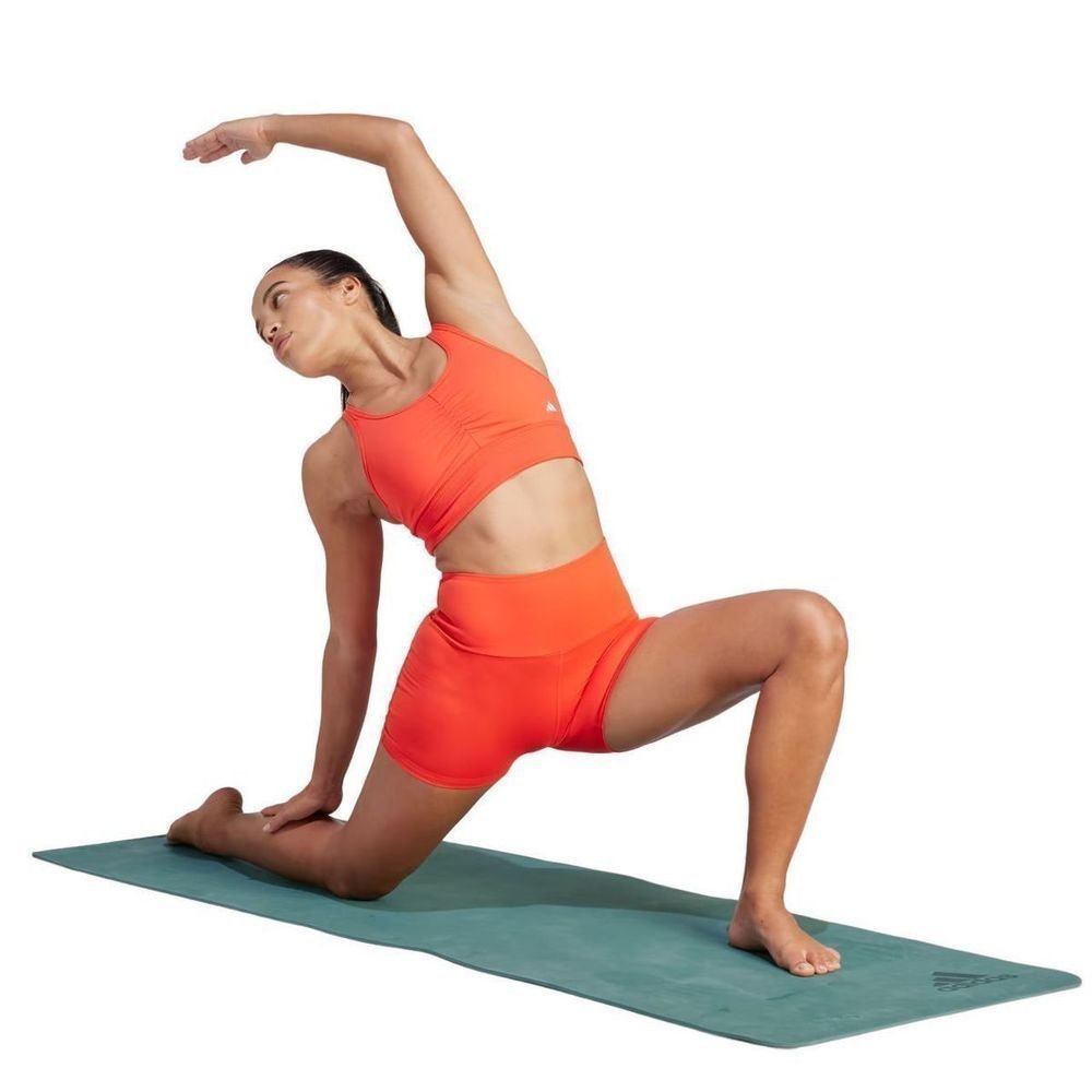 Shorts Adidas Yoga Latin Fit Feminino IJ9353 Laranja 4