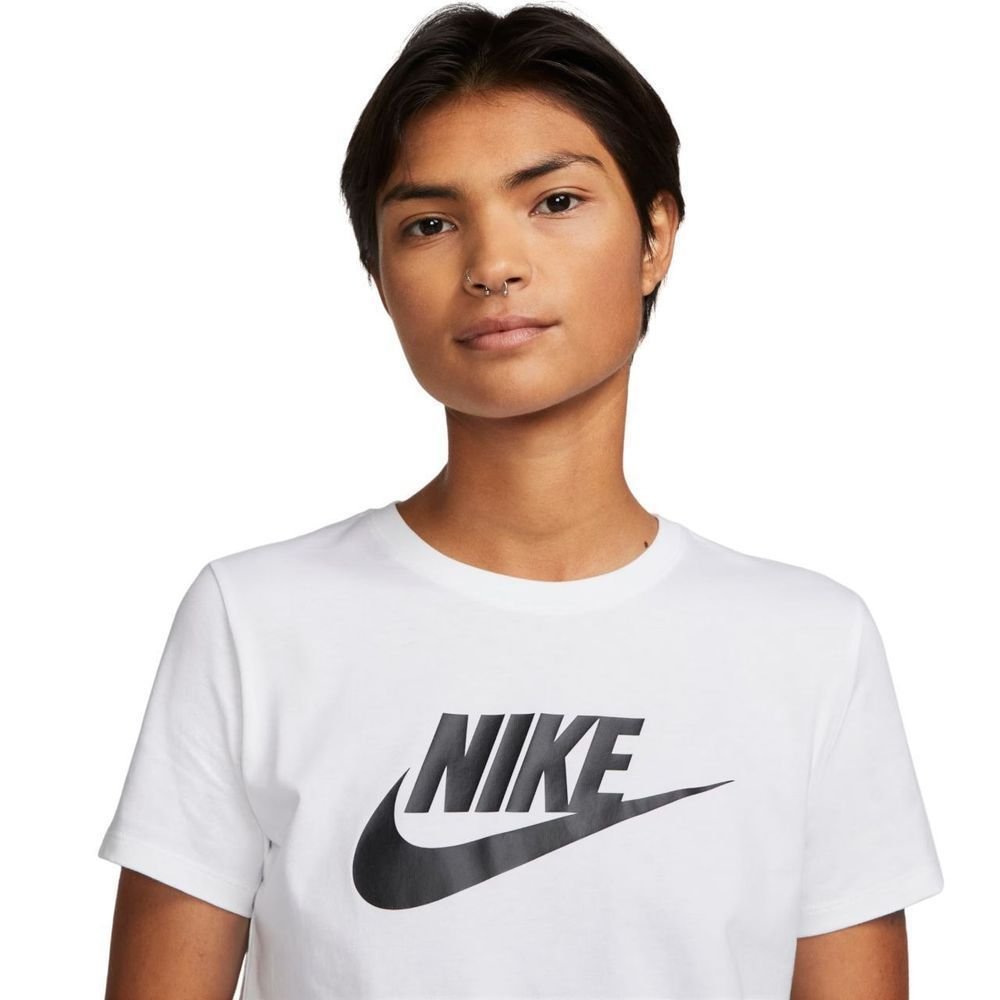 Camiseta Nike M/C Sportswear Essentials Feminina DX7906-100 Branco 3