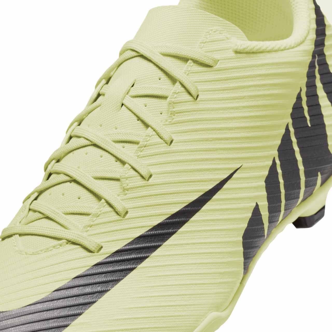 Chuteira Nike Campo 15 Club Masculina DJ5963-700 Amarelo 5
