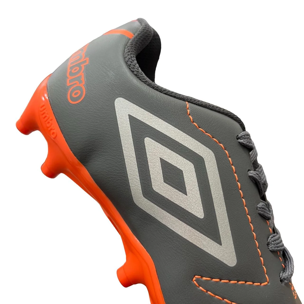 Chuteira Juvenil Umbro Campo Class 2.2 Jr U07FB085-868 Cinza 5