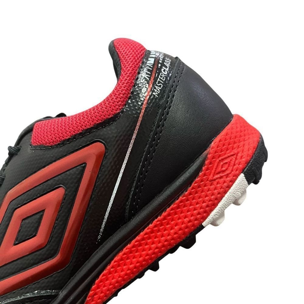 Chuteira Umbro Society Adamant Master Masc U03FB00288-142 Preto/Vermelho 3