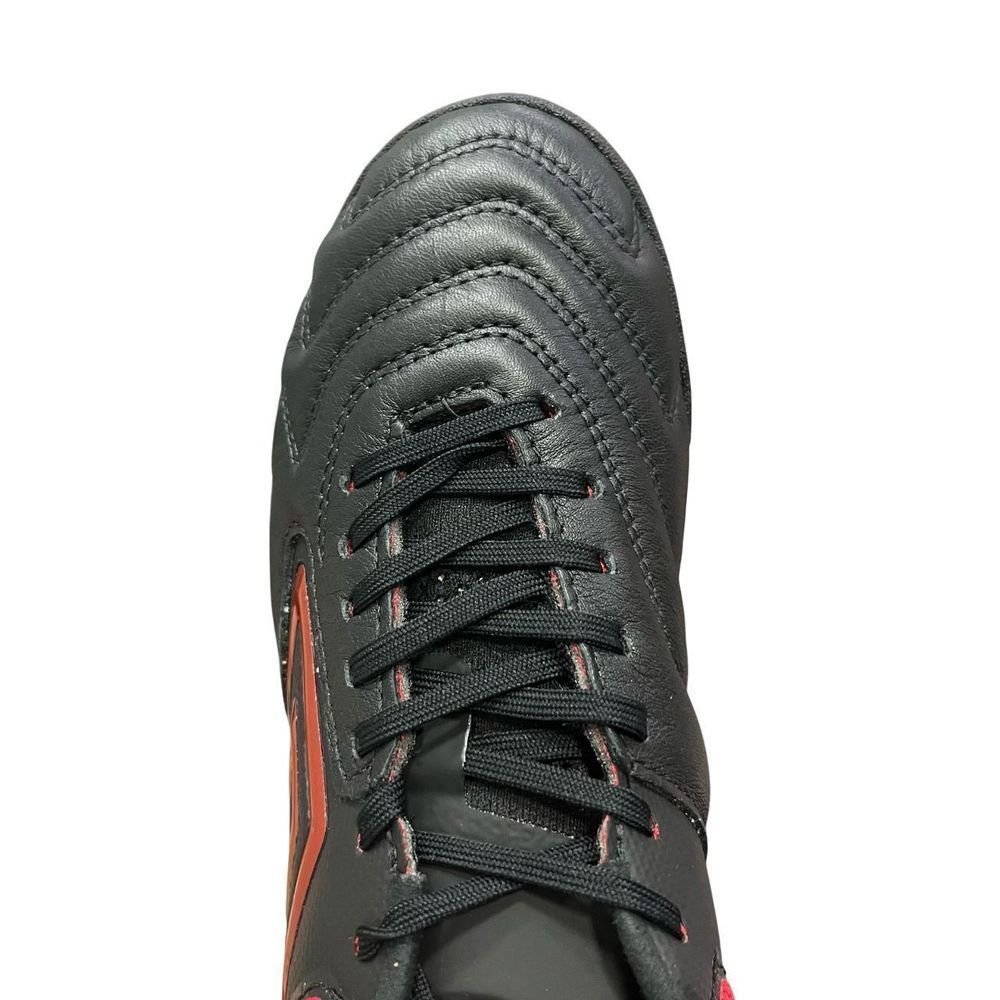 Chuteira Umbro Society Adamant Master Masc U03FB00288-142 Preto/Vermelho 4