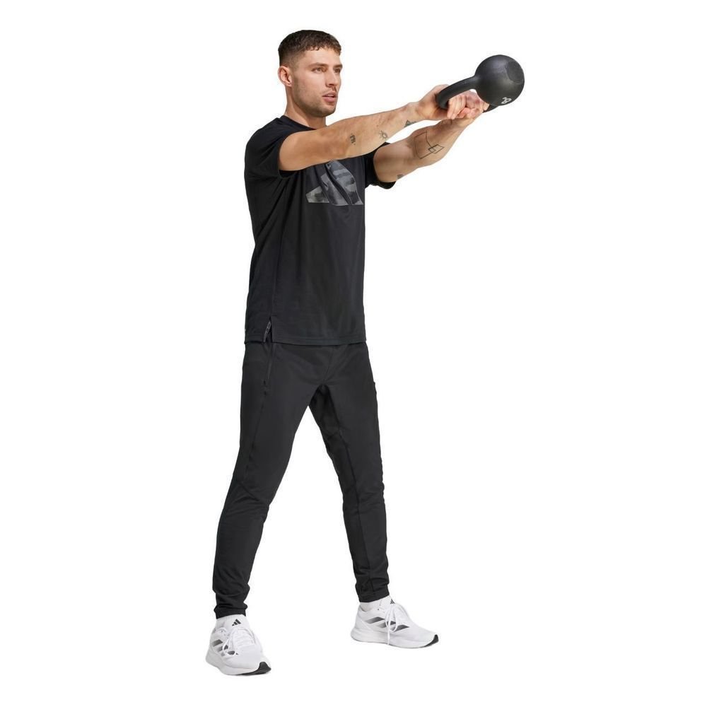 Camiseta Adidas M/C Logo Camuflada Masculina IS6151 Preto 6