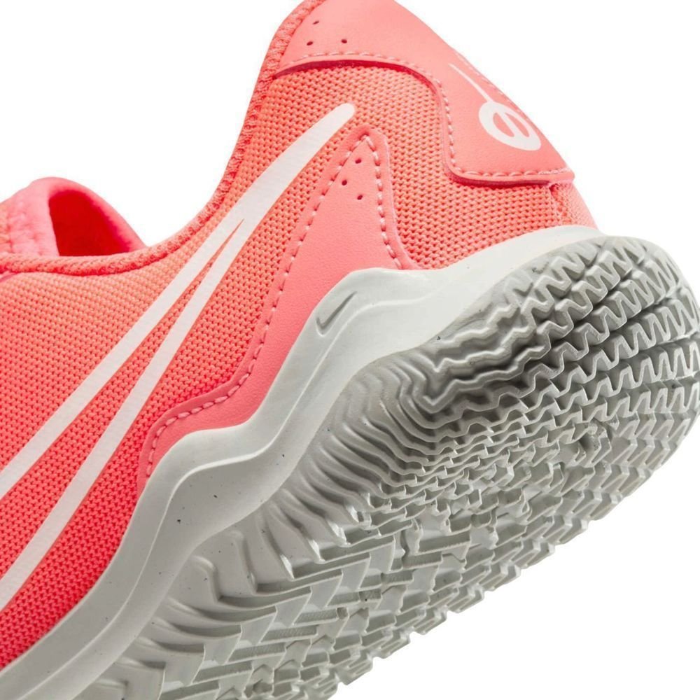 Chuteira Juvenil Nike Futsal Jr Legend 10 Club DV4354-800 Coral/Branco 6
