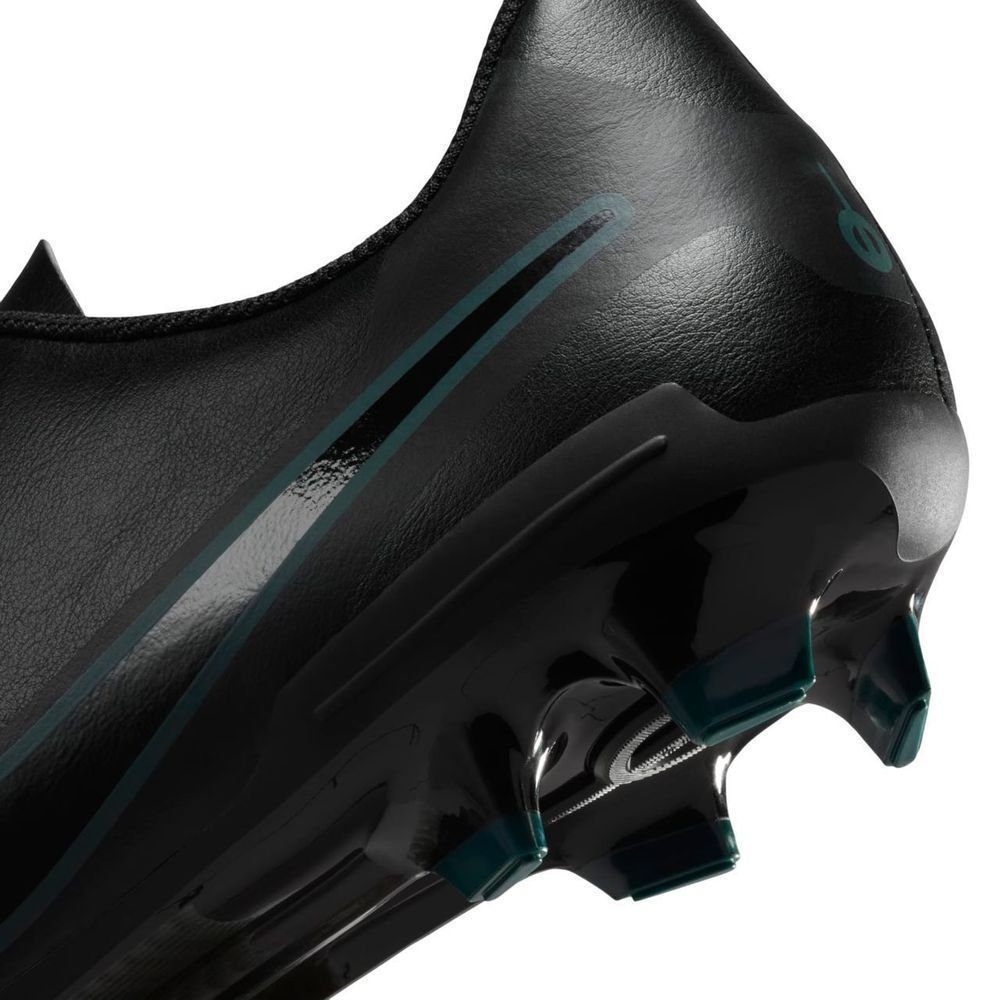 Chuteira Nike Campo Legend 10 Club Masculina DV4344-002 Preto 6