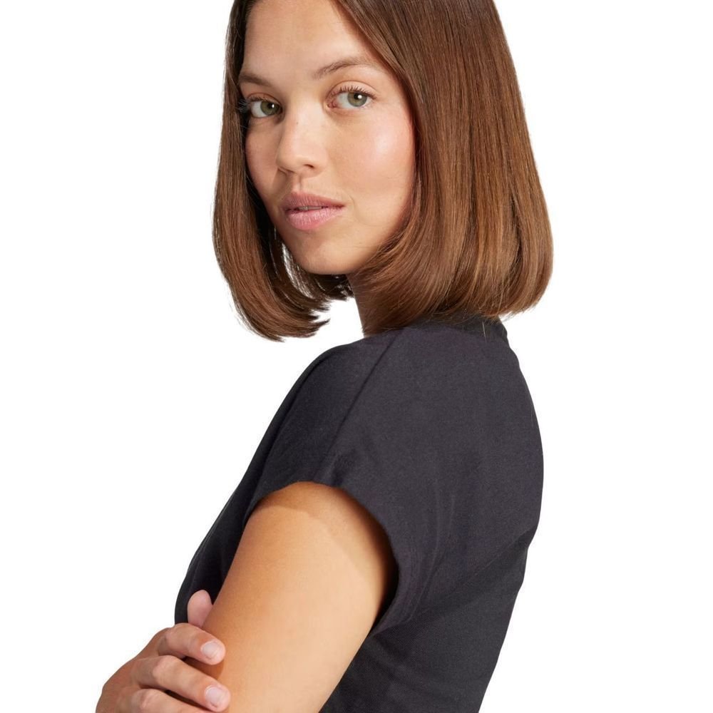 Camiseta Adidas M/C Logo Linear Feminina JC8238 Preto 6