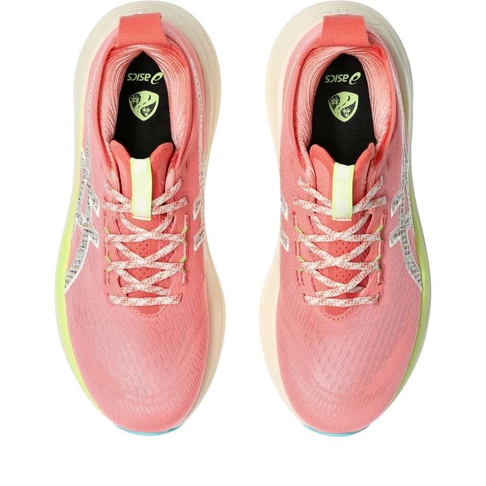 Tênis Asics Gel Nimbus 27 Tr Nature Bat Fem 1012B808-700 Coral