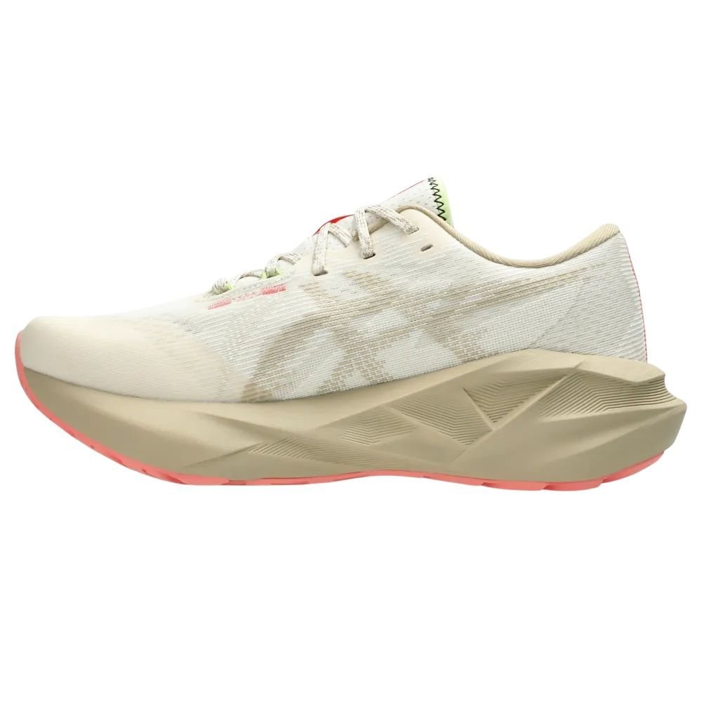 Tênis Asics Novablast 5 Tr Nature Bathi Fem 1012B809-700 Bege/Coral 2