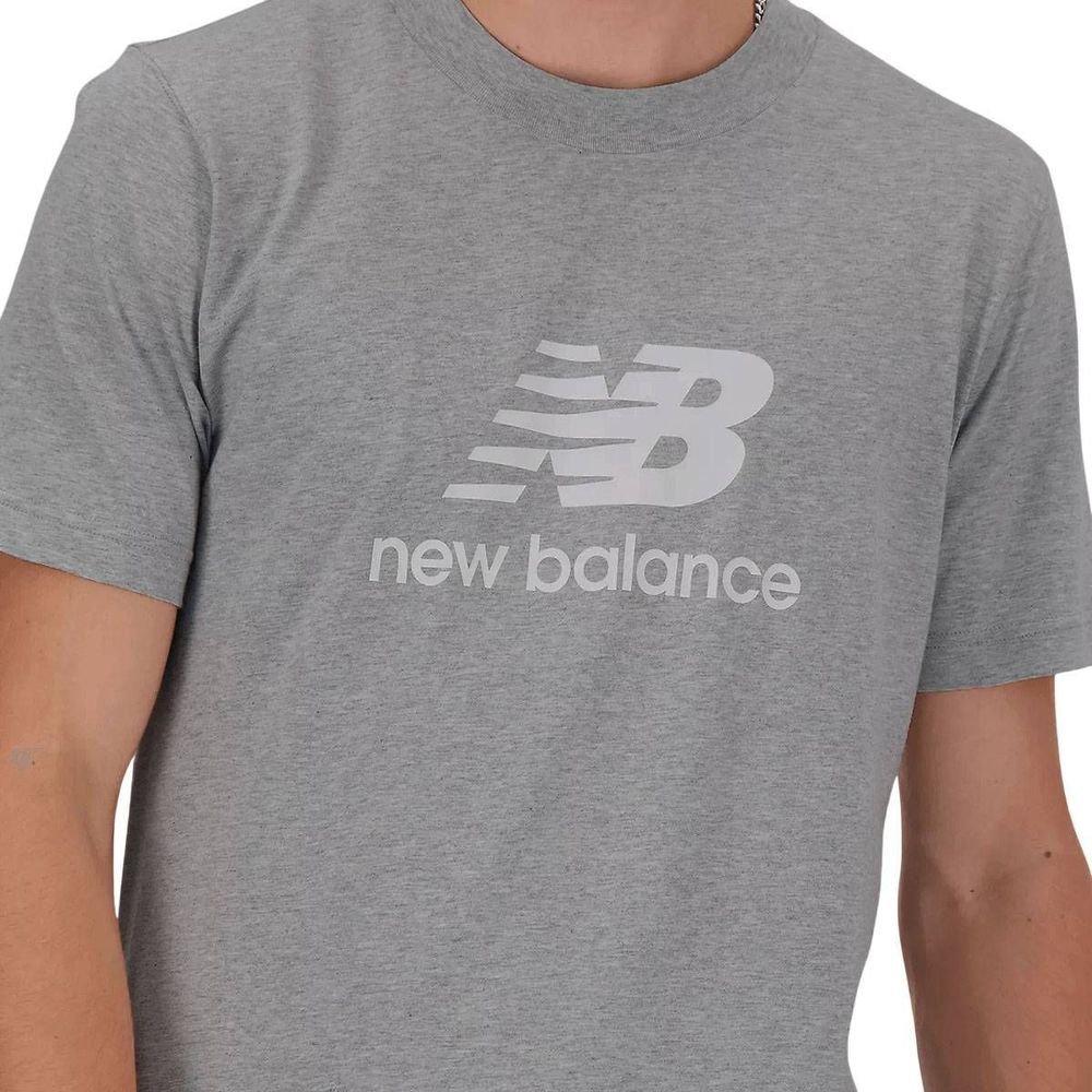Camiseta New Balance M/C Essentials Masculina MT41502B-AG Cinza 4