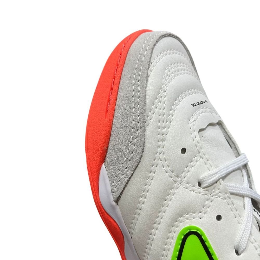 Chuteira Juvenil Topper Futsal Maestro Club V TP08450002 Branco/Verde Claro/Laranja 4