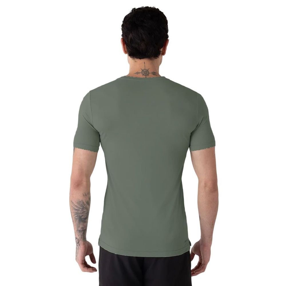 Camiseta New Balance M/C Sport Essentials Masc MT41222B-YST Verde 2