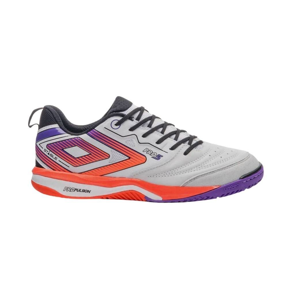 Chuteira Umbro Futsal Pro 5 Stable Masculina U03FB00439-241