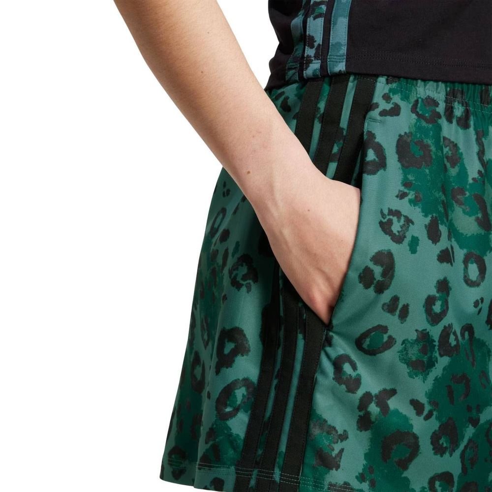 Saia Adidas Animal Print Feminina JM1848 Verde/Animal Print 4