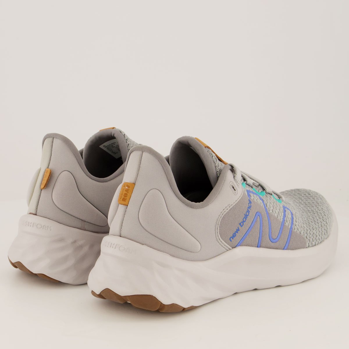 Tênis New Balance Roav V2 Cinza 3