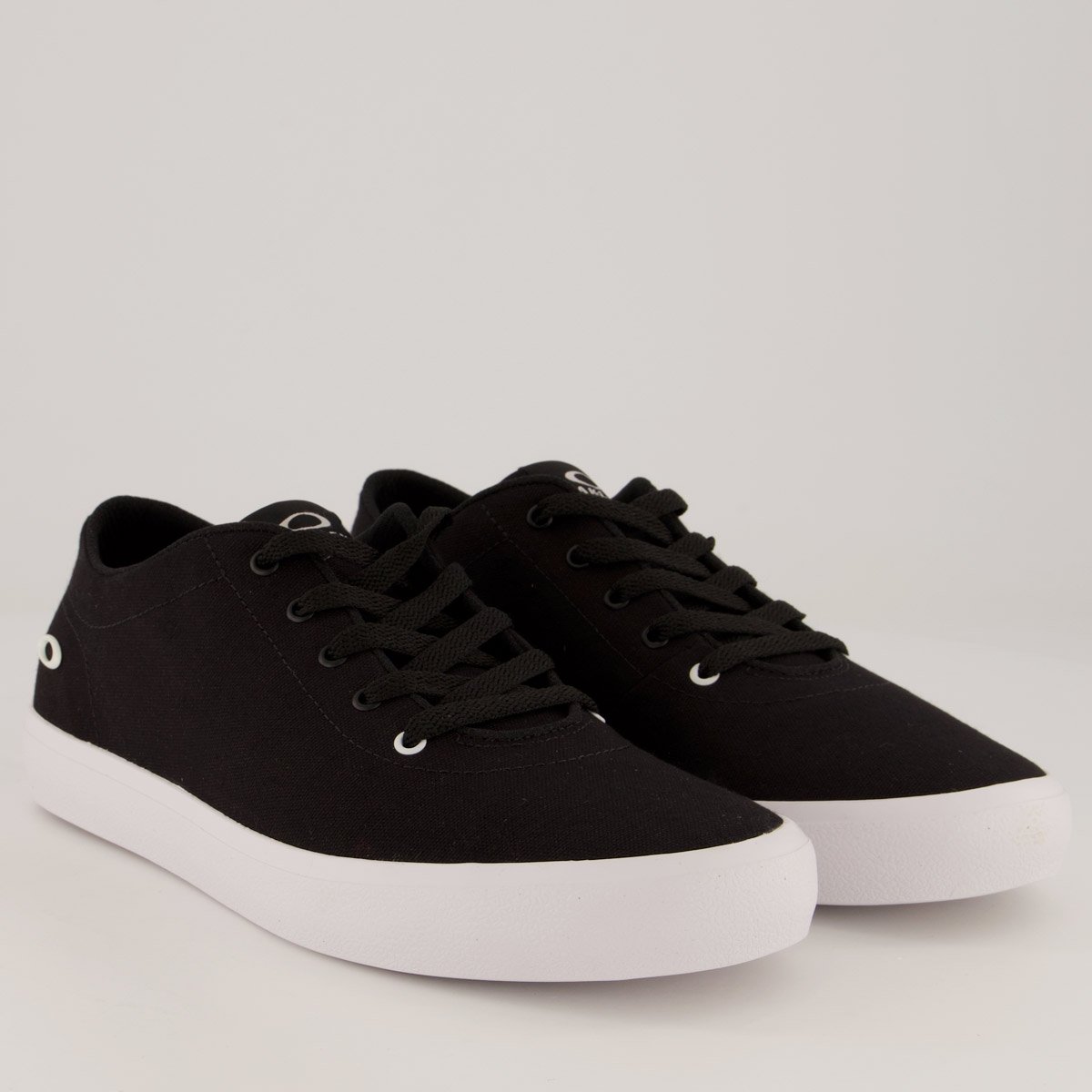 Tênis Oakley Flint Preto e Branco Preto/Branco 2