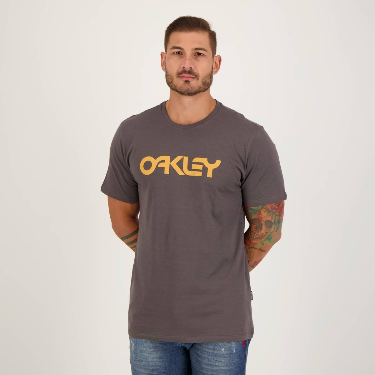 CAMISETA OAKLEY ESTAMPADA - CINZA