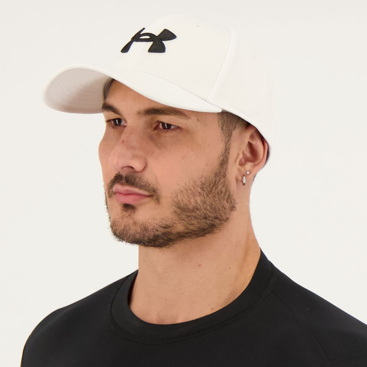 Boné Under Armour Blitzing Cap Branco e Preto Branco 5