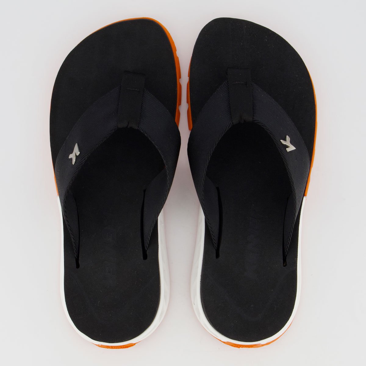 Chinelo Kenner Rakka Preto e Laranja Preto 1
