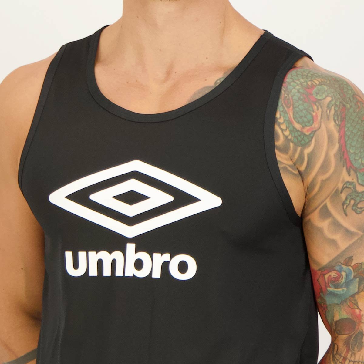 Regata Umbro Essential Diamond Preta e Branca Preto 4