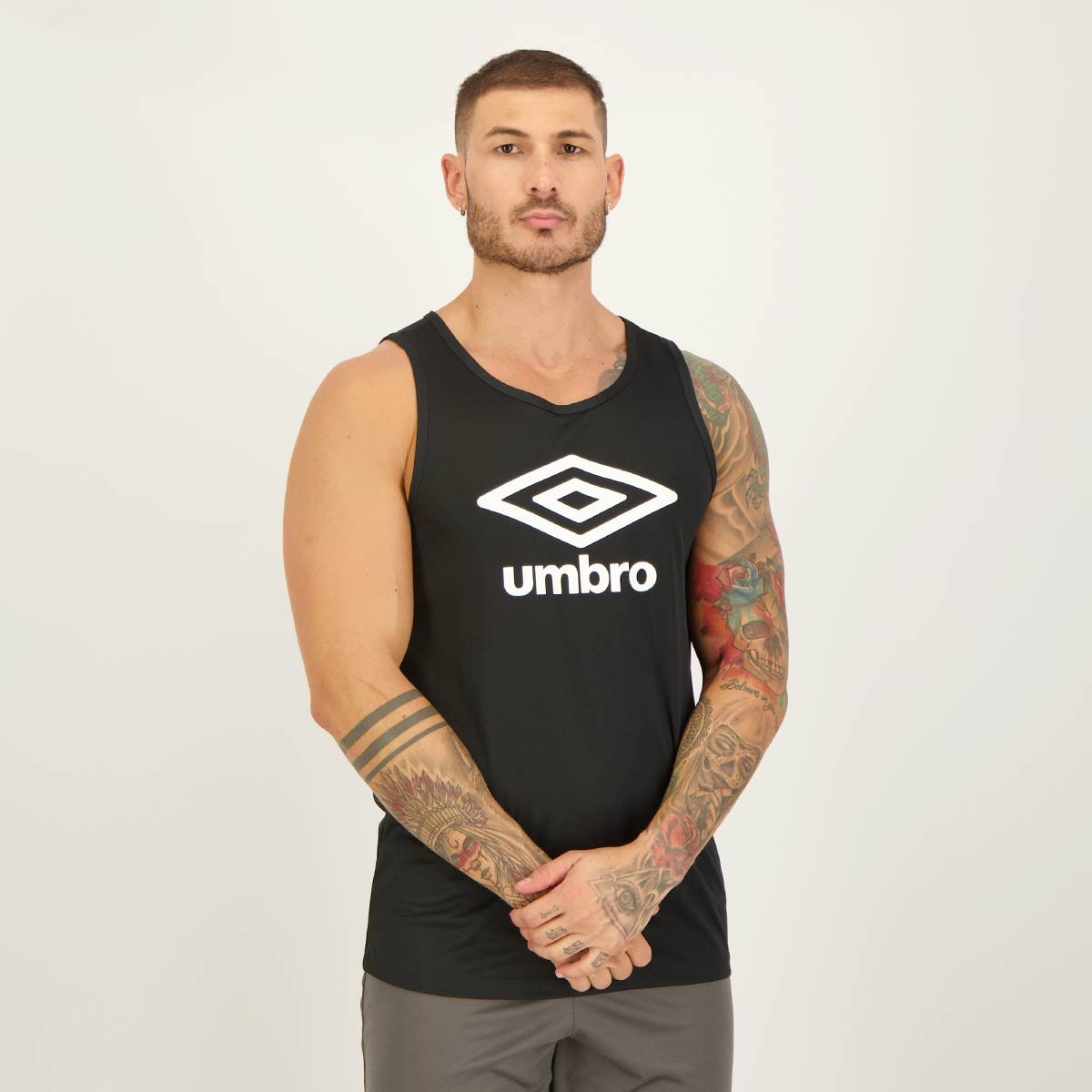 Regata Umbro Essential Diamond Preta e Branca Preto 5