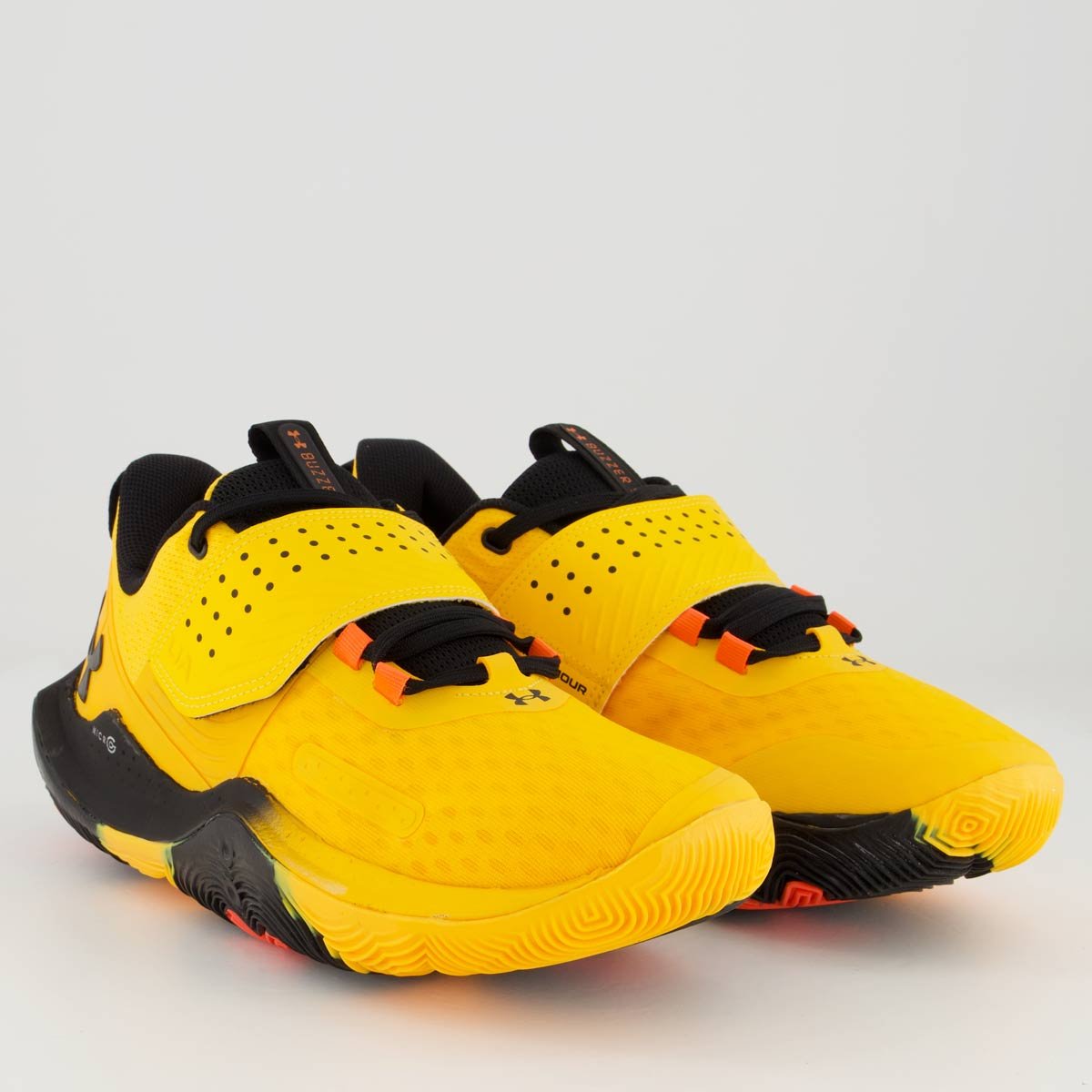 Tênis Under Armour Buzzer SE Amarelo Amarelo 2