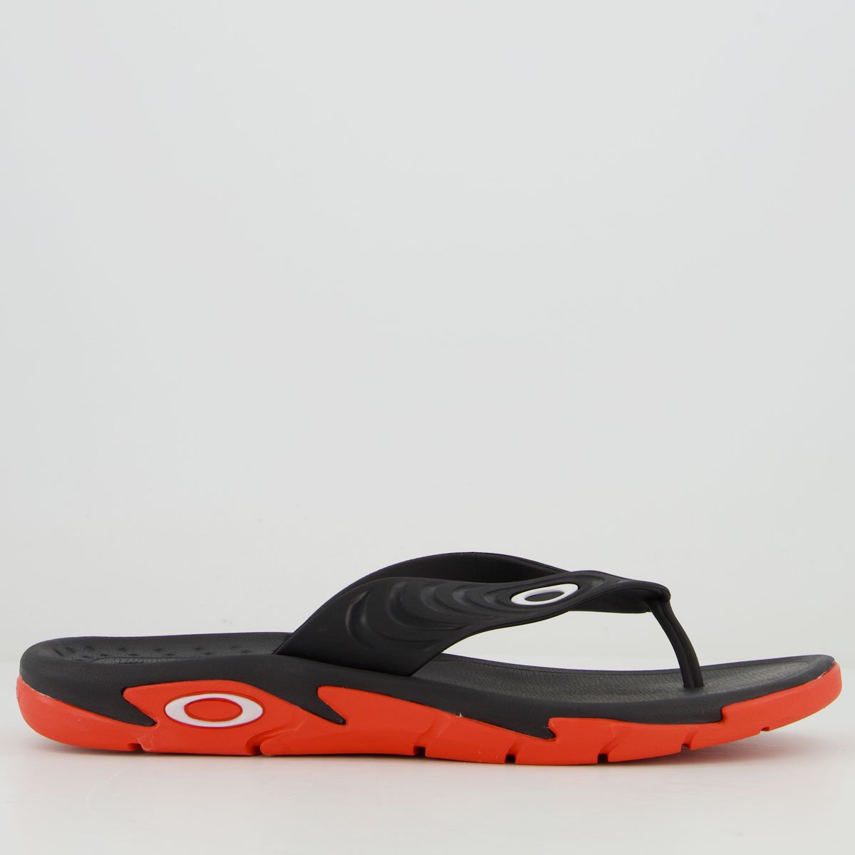 Chinelo Oakley Crowd Preto e Vermelho Preto 2