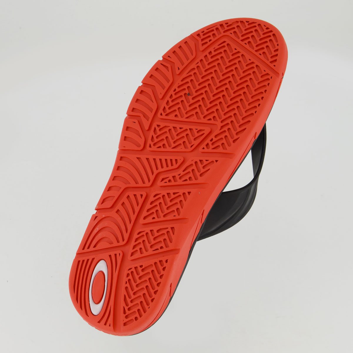 Chinelo Oakley Crowd Preto e Vermelho Preto 5