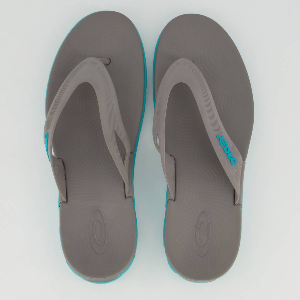 Chinelo Oakley Rest II Mark II Cinza e Azul Turquesa Cinza 1