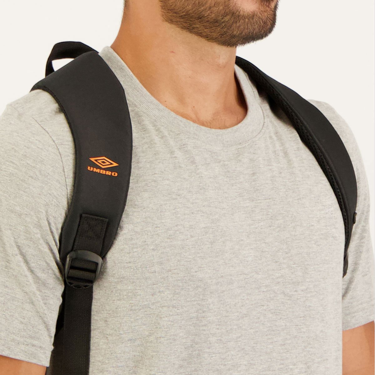 Mochila Umbro Chess Waves Preta e Branca Preto 3