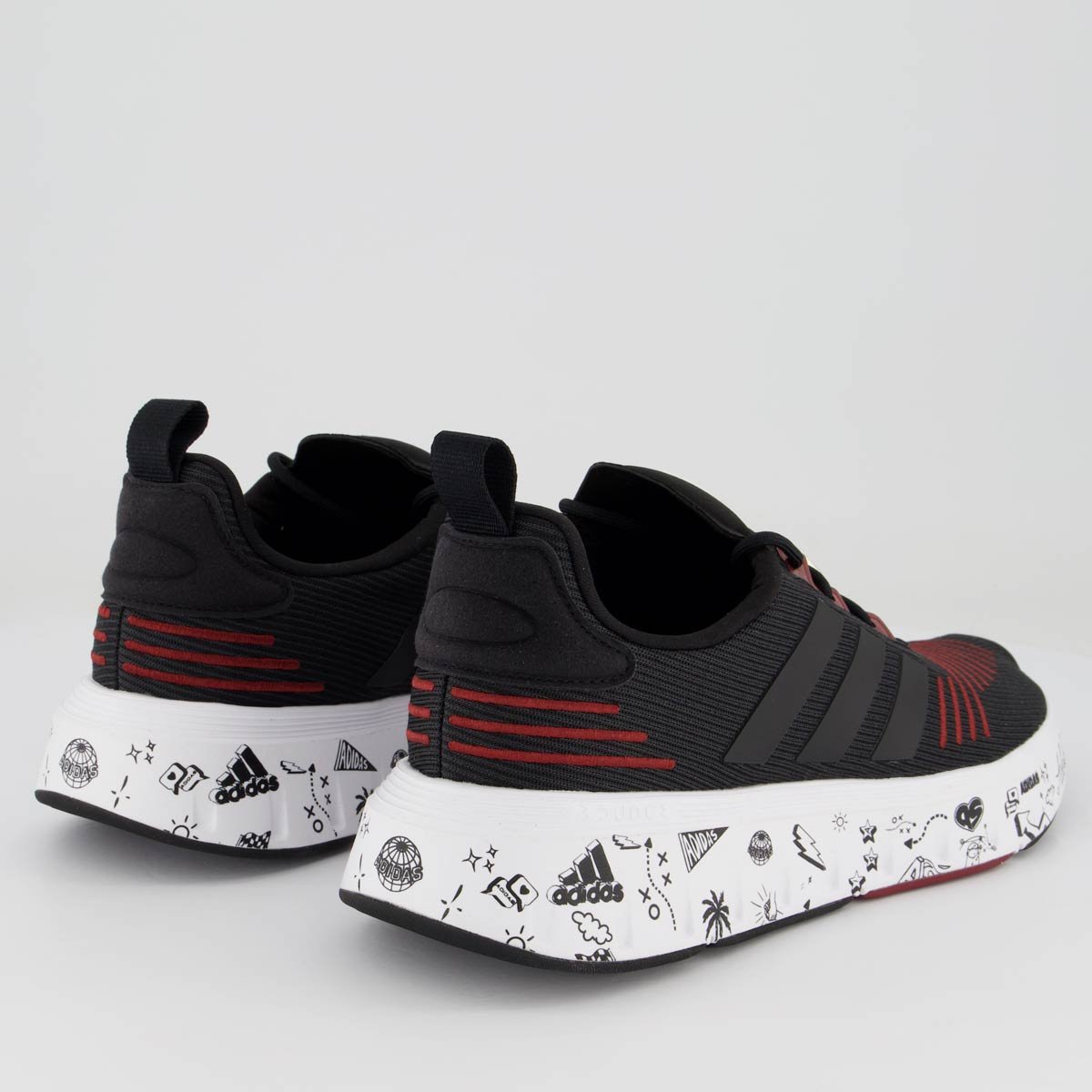 Tênis Adidas Swift Run 23 Preto e Bordô Preto 3