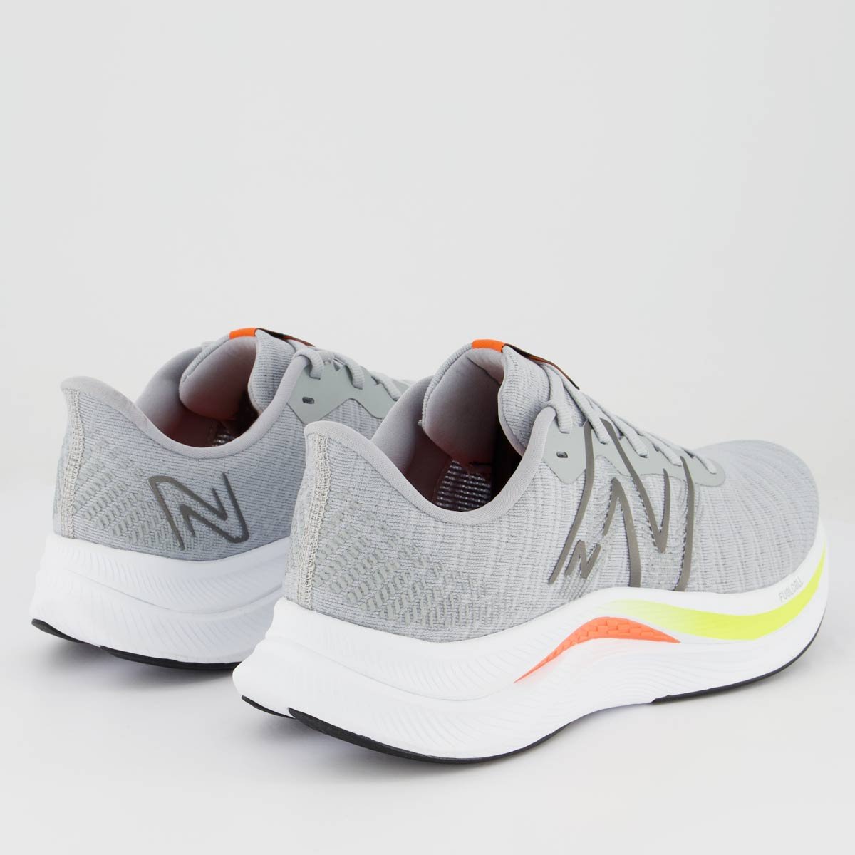 Tênis New Balance Fuelcell Propel V4 Cinza e Branco Cinza 3