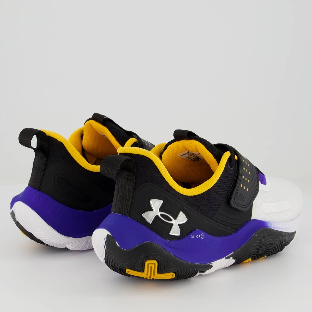 Tênis Under Armour Buzzer SE Preto e Branco Multicores 3