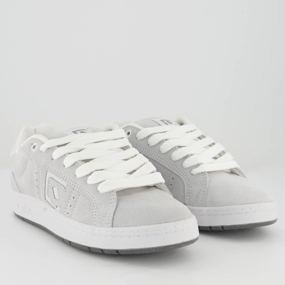 Tênis Qix Combat Suede Cinza Claro e Branco Cinza 2