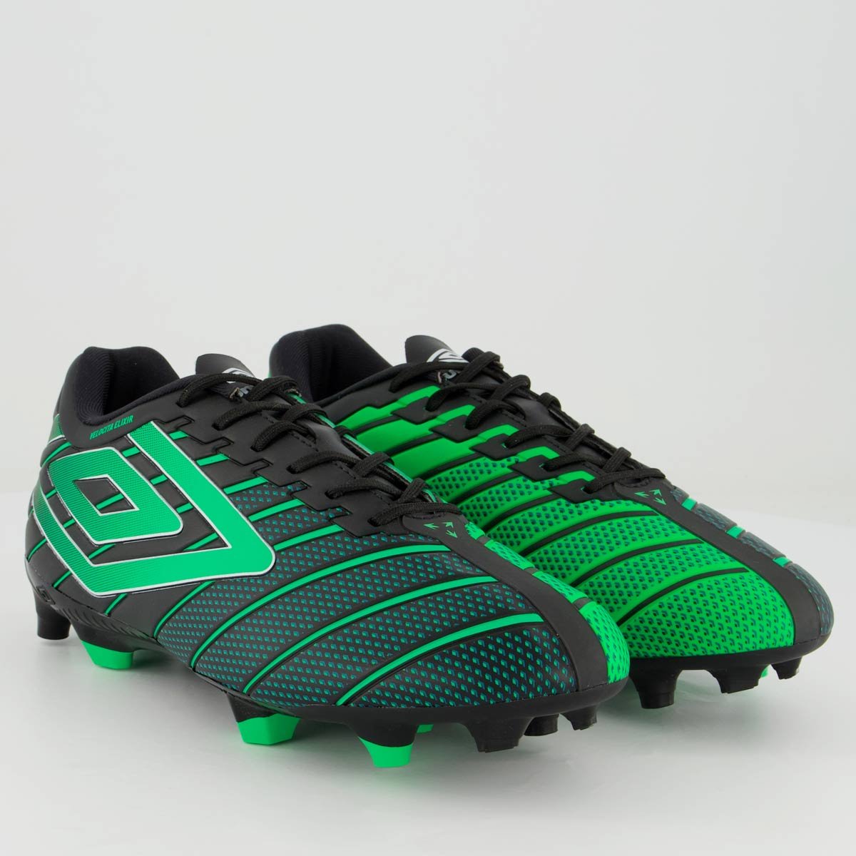 Chuteira Umbro Velocita Elixir Club Masculino 2836 Verde 2