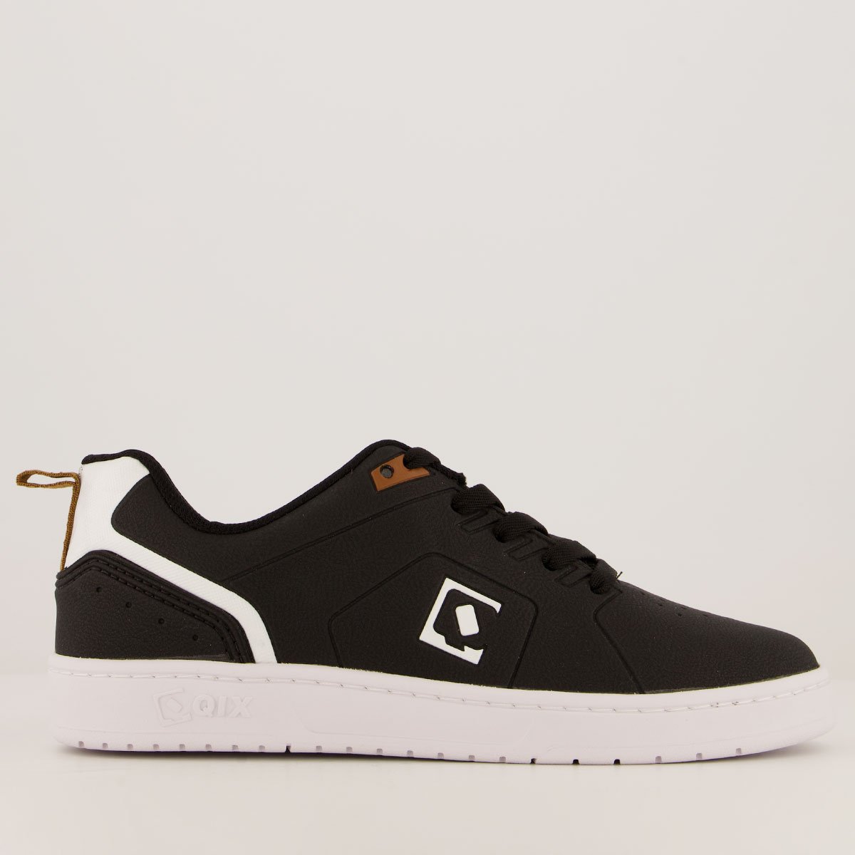 Tênis Qix Smash Preto e Branco Preto 1