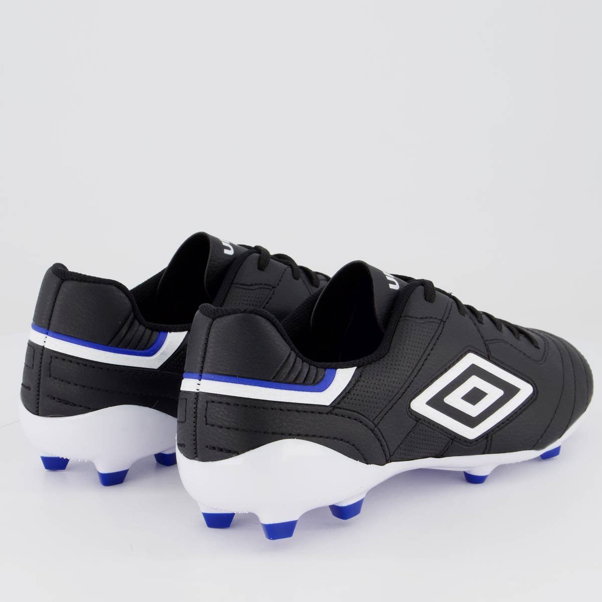 Chuteira Umbro Speciali Campo Preta e Branca Preto 3